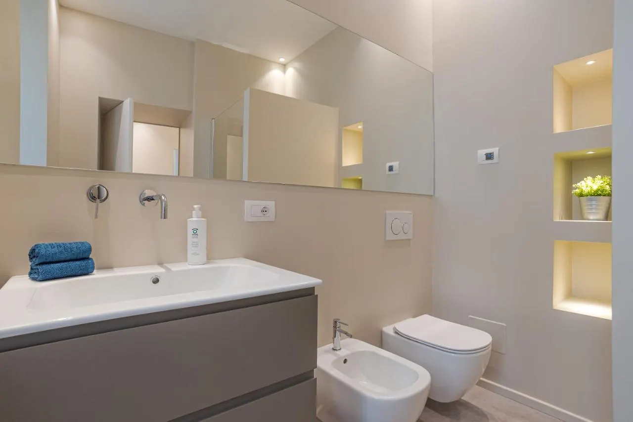 Suite Del Vescovo - By Myhomeincomo